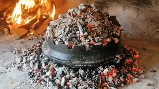 hobotnica ispod peke octopus under the baking sheet peka 