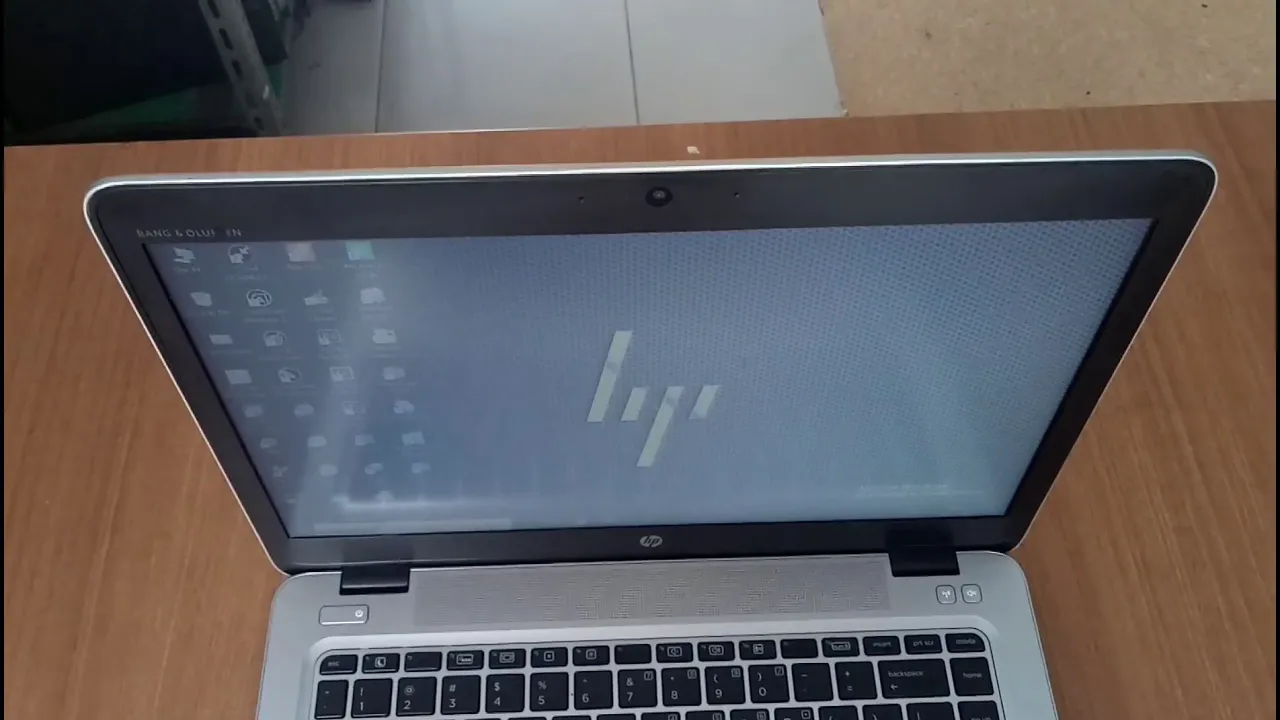 HP EliteBook 840 G3 with HP Sure View Integrated Privacy Screen Unboxing. #HP #EliteBook #840G3 DISC. 
