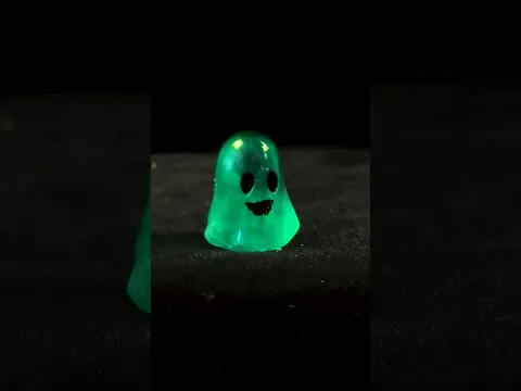 Learn Rainbow Colors with Halloween Ghosts! 🌈#cocomelon #shorts #learningvideos