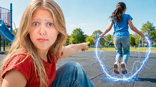 Если Видишь Девочку со СКАКАЛКОЙ - Беги!!!
