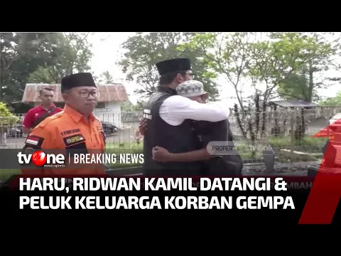 Hadir di Pemakaman Balita Korban Gempa Cianjur, Ridwan Kamil Peluk Sang Ayah
