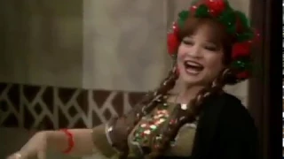 مشهد رائع لشادية من مسرحية ريا وسكينة                            دندنها