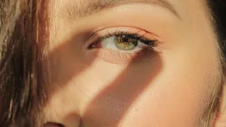             غريبة منسية    بصوت   نهي حافظ   أجمل من رائع     دندنها