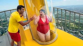 Funny Amusement Park Fails Caught On Camera
