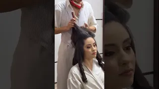 لما العروسه تسيبني اختار لها تسريحه الشعر المناسبه ليها بتكون دي النتيجه 