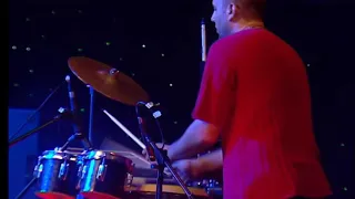 وحشتيني وحشتيني سنين بعدك على عيني ليالي كنت مش عايش ومستنيكي تحييني 