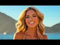Alexa Collins s Hottest Bikini Moments That Went Viral