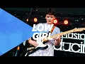 Download Lagu Low Girl - So Cool (Reading Festival 2021)