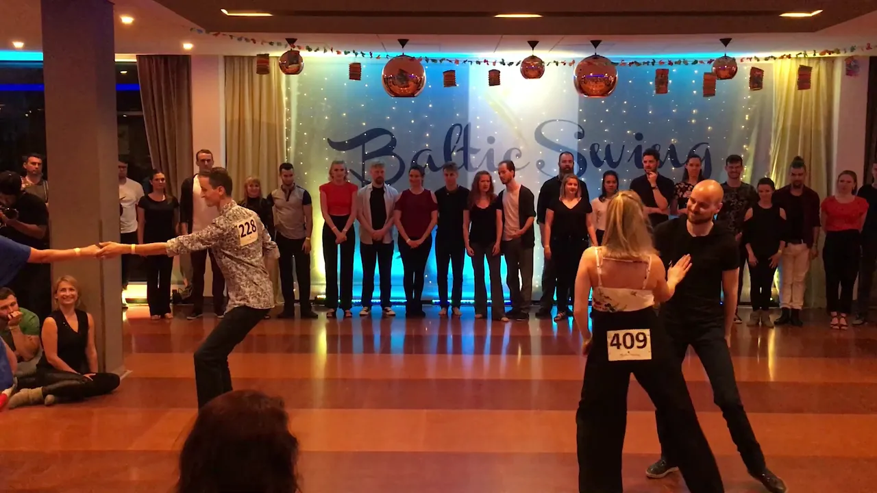 Tomasz Koniarz & Kristine Krosi - Christian Kaller & Louise Johansen - Adv JnJ - Baltic Swing 2019