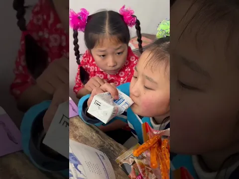Vặt 8x – thứ khiến ngày thường hóa ngày hội! #mukbang