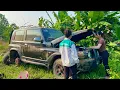 Download Lagu The young girl bought the KORANDO car in 1992, repaired and restored the engine.