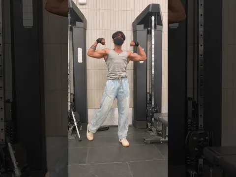 biceps 👊 work out 🤟 #love #youtubeshorts #famkanu