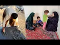 Download Lagu Mahtab's concern for Kamran and Fatemeh and continuing to work at home