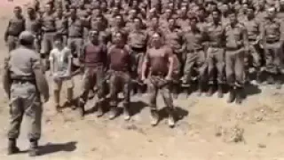 أستحلفكم بالله هل هذا الجيش الذي يمجد الله ويسمي باسم الله ويطلب الجنة علماني أم الجيوش العربية التي دندنها