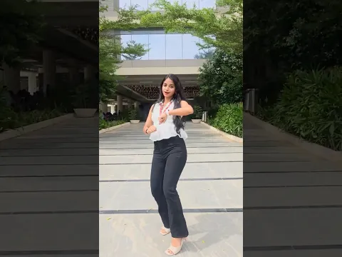 This remix💃🏻🔥#shorts#dance#collegelife#afrinvaj❤️❤️❤️