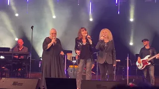 שוקולד מנטה מסטיק מחרוזת שירים מתוך ההופעה של ירדנה ארזי היכל התרבות ת א 25 11 21 