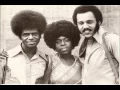 THE HUES CORPORATION  -  Rock The Boat   (HQ)