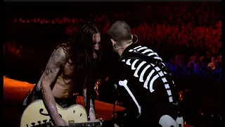 Download Red Hot Chili Peppers - Californication LIVE Slane Castle 2003 MP3