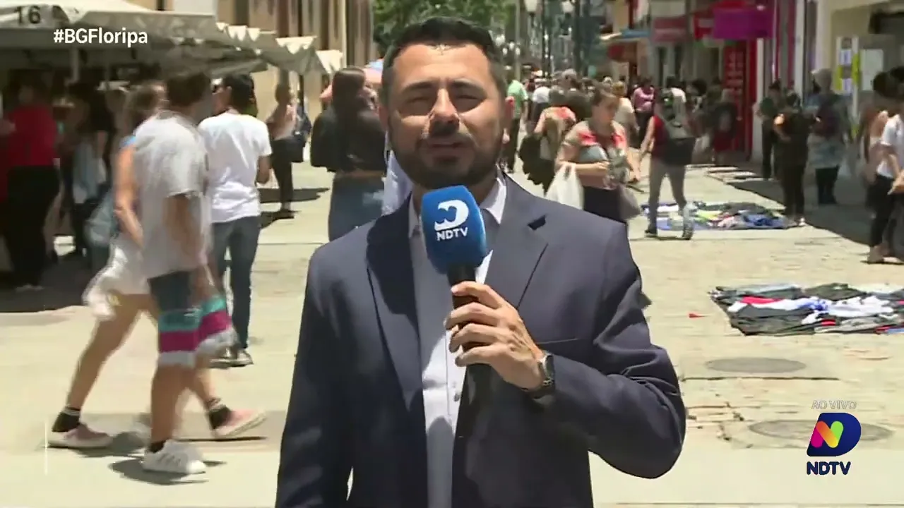 Florianópolis em clima de Natal: comércio do centro estende horário de funcionamento