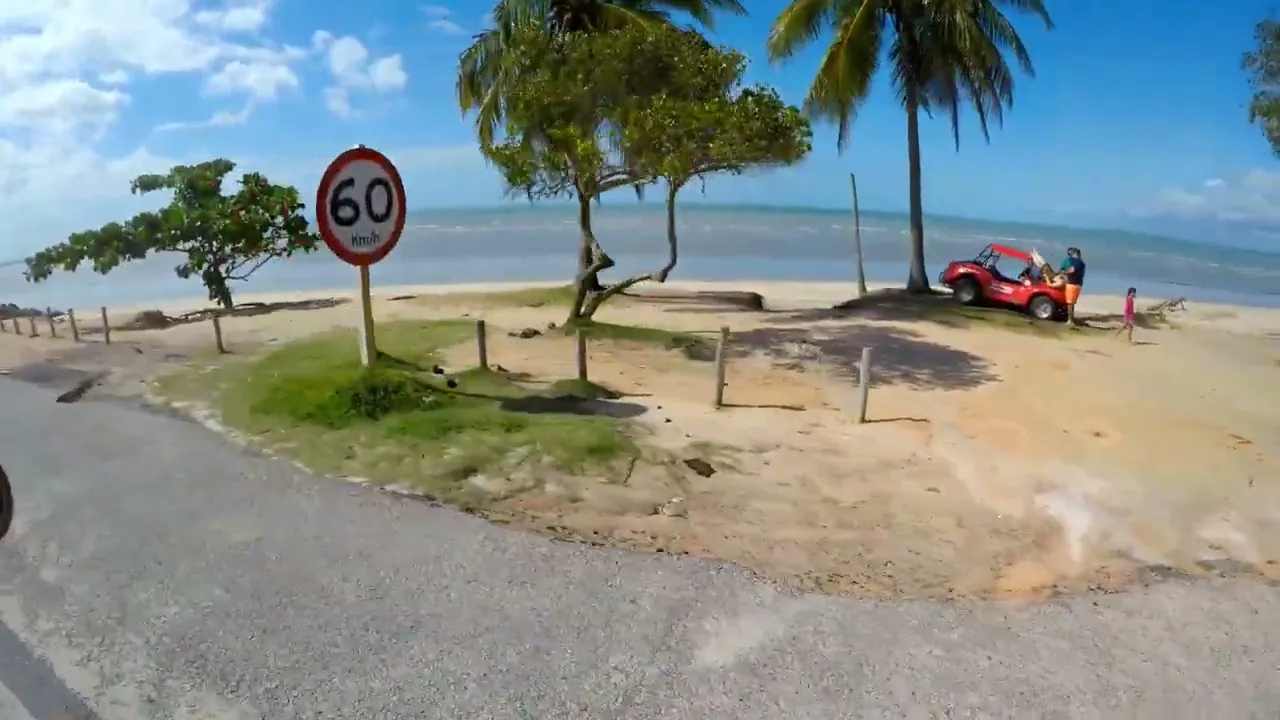 MOVIMENTO DAS PRAIAS DE PORTO SEGURO DICAS DE HOSPEDAGENS #motovlog
