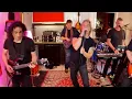 Download Lagu Incredible Live Performance of Rosanna | Toto | Sing it Live