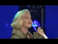 Anne-Marie shows off flawless vocals with acoustic ‘2002’, ‘Psycho’ and more | Capital | AD