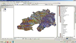 استخراج الشبكة الهيدروغرافية مع رتب الأودية باستخدام أداة واحدة 