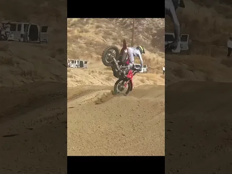Baz in SoCal - Episode 7 👆🏻