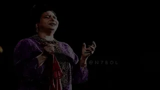  ام كلثوم  قابلني والأشواق في عنيه    دندنها