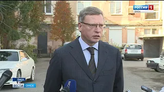 Александр Бурков и мэр Омска Оксана Фадина проинспектировали ход ремонтных работ на «гостевом маршруте»