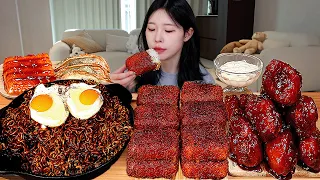 ASMR MUKBANG| 직접 만든 짜파게티 양념치킨 칠리스 치즈스틱 만두 먹방 & 레시피 FRIED CHICKEN AND BLACK BEAN NOODLES EATING