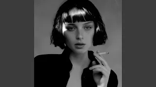 كتبت اسمك على جدران الزمان 