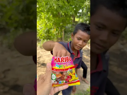CAN YOU GUESS WHICH HARIBO HE PICKED?! 👀🍬 WAIT FOR IT… 🌟🤤 #Shorts