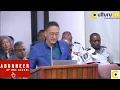 Download Lagu Suriname gratis tanken ,spookambtenaar deze minister heeft het druk