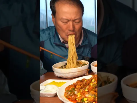 빗 속 비닐하우스에서 먹는 짬뽕의 맛은?! #먹방 #shorts #요리