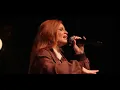 Carol Biazin, Léo Foguete - O Que Sobrou do Amor? (Ao Vivo Com Orquestra)