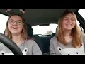 Download Lagu We rijden naar de Pomp toe - Nathalie en Roos (Official Pomp Music Video) | Pomp Taskmaster