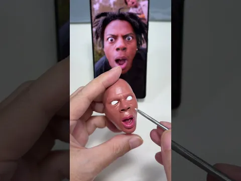 I made iShowSpeed’s crazy expression in polymer clay. The head sculpting process was wild!