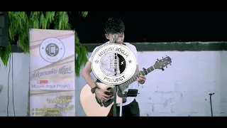 Download MELUKIS SENJA-BUDI DOREMI (LIRIK) COVER BY TRI SUAKA MP3