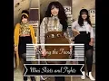 Download Lagu Plus Size Look-book: Mini Skirts and Tights