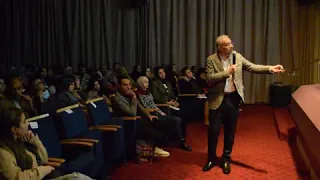 حفل توقيع كتاب فى دايرة الرحلة د محمد طه بمكتبة مصر الجديدة العامة 4 2 2025 ج4 