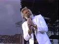 Kenny Rogers - Islands In The Stream (Live at Farm Aid 1985)