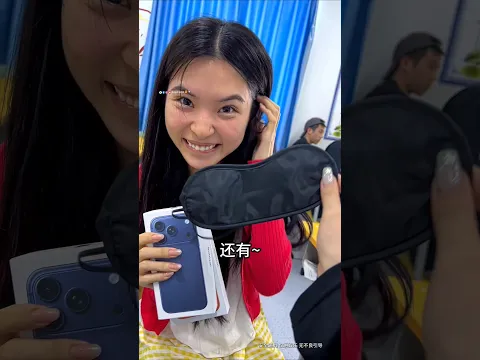 She Thought She Was Getting a New iPhone… Then Came the Funniest Prank! 😂📱💋#tiktok #korea #funny