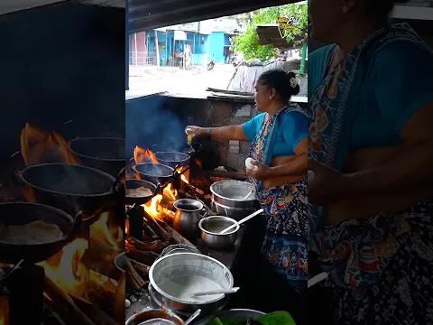 Andhra Style Small kadai Egg Dosa in Tirupati #eggdosa #andhradosa #andhrapradesh #tirupati #shorts