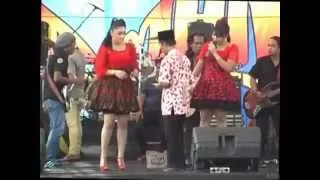 wiwik sagita feat anjar agustin kelam monata