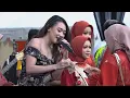 Download Lagu OJO DIBANDINGKE - FENDIK FEAT DIFARINA INDRA | LIVE SHOW OM' ADELLA BANDUNG..HAJATAN TEH ITA PUNCLUT