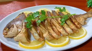 這金鯧魚做法絕了！一泡一煎外焦里嫩，入味還不腥，好吃到跺腳❗Chef Cook 🤤 My dad's Ultimate Crispy Golden Pompano Recipe📌  HK Recipe
