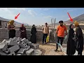Download Lagu Shahram and Fatemeh return home after visiting the doctor and trying to build a house