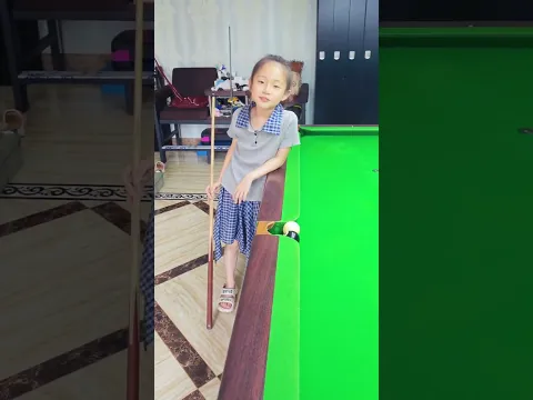 Seven makes a pool stall, and it's a hit!
