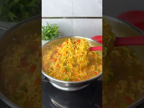 Pahadon wali Maggie Recipe #Short #foodie #maggie